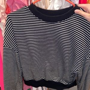 Forever 21 Cropped Sweatshirt